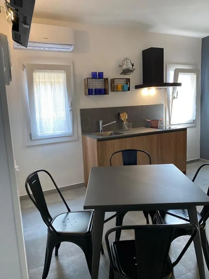 Apartment Appartamento Industrial Centro Sottomarina Chioggia Italy