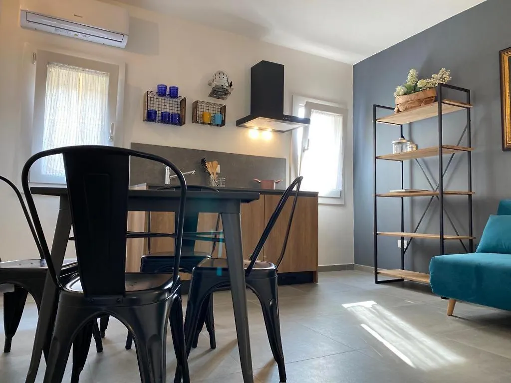 Apartment Appartamento Industrial Centro Sottomarina Chioggia Italy